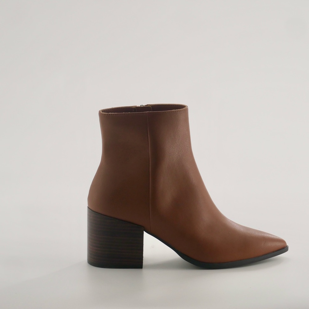Linea Paolo – Viva Bootie – 9 ½